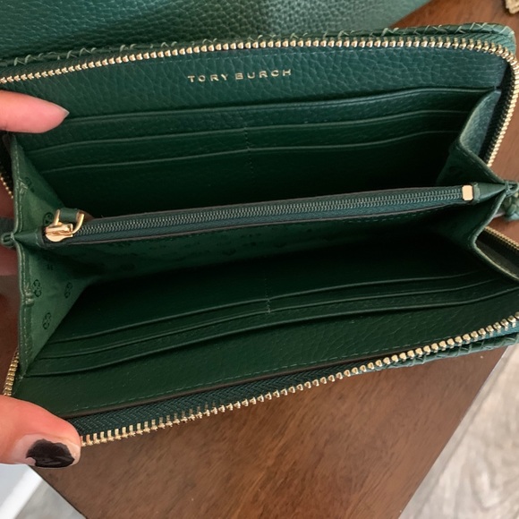 New 🍭 Tory Burch Taylor large tote &  wallet - Picture 5 of 9